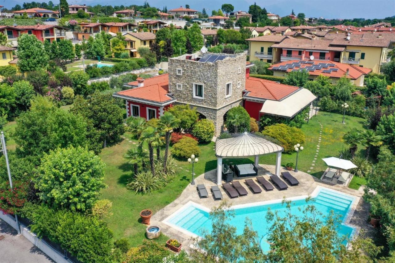 Private Luxury Villa With Pool Moniga del Garda Bagian luar foto