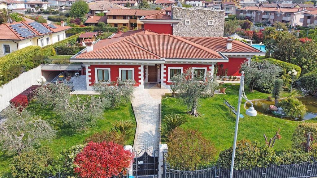Private Luxury Villa With Pool Moniga del Garda Bagian luar foto