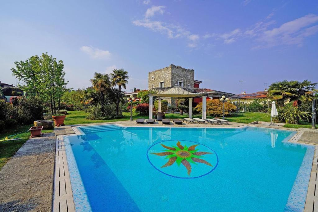 Private Luxury Villa With Pool Moniga del Garda Bagian luar foto