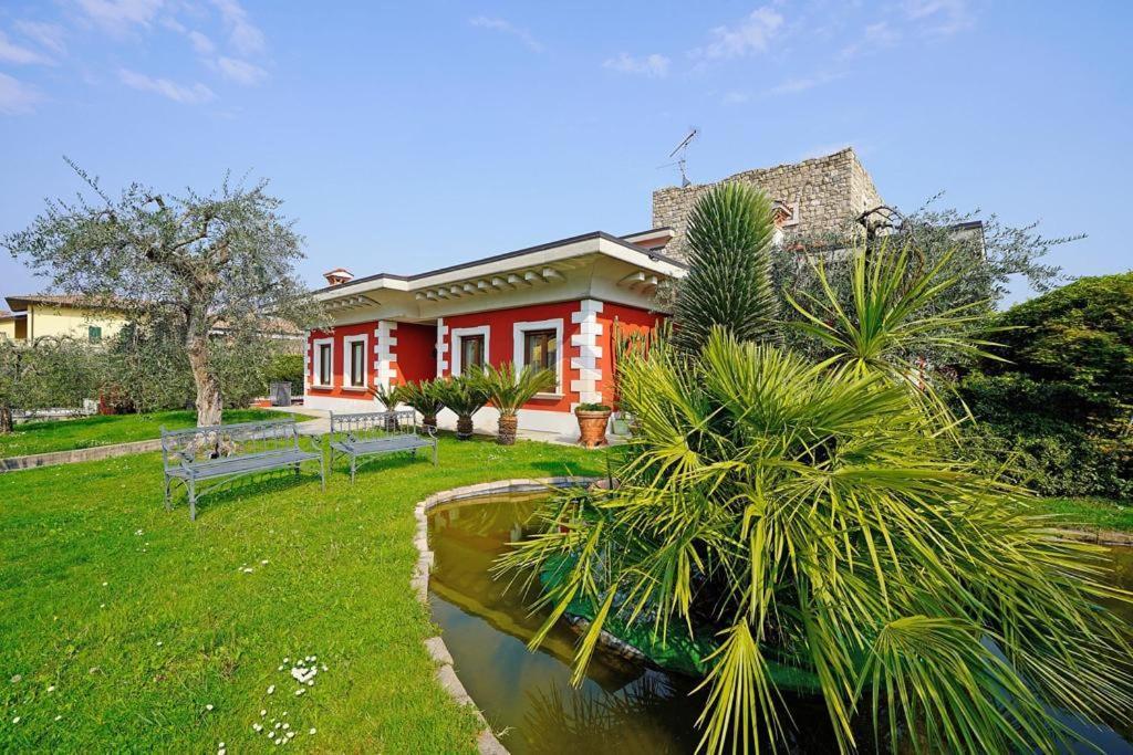 Private Luxury Villa With Pool Moniga del Garda Bagian luar foto