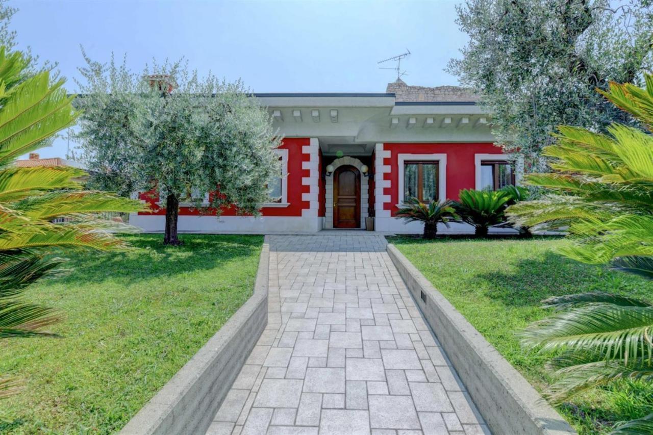 Private Luxury Villa With Pool Moniga del Garda Bagian luar foto